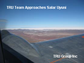 TRU Approach to Uyuni from DC3 aircraft